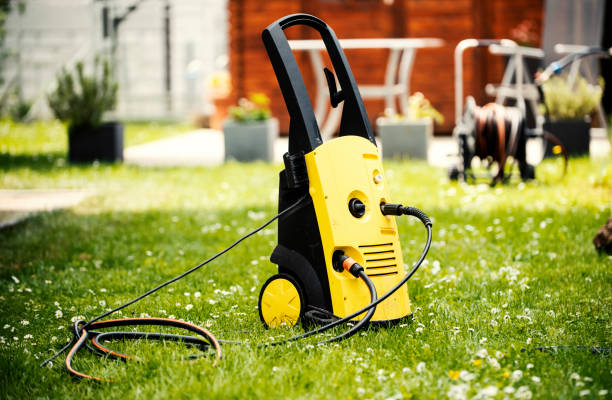 Professional Pressure Washing Services in Tyndall, SD